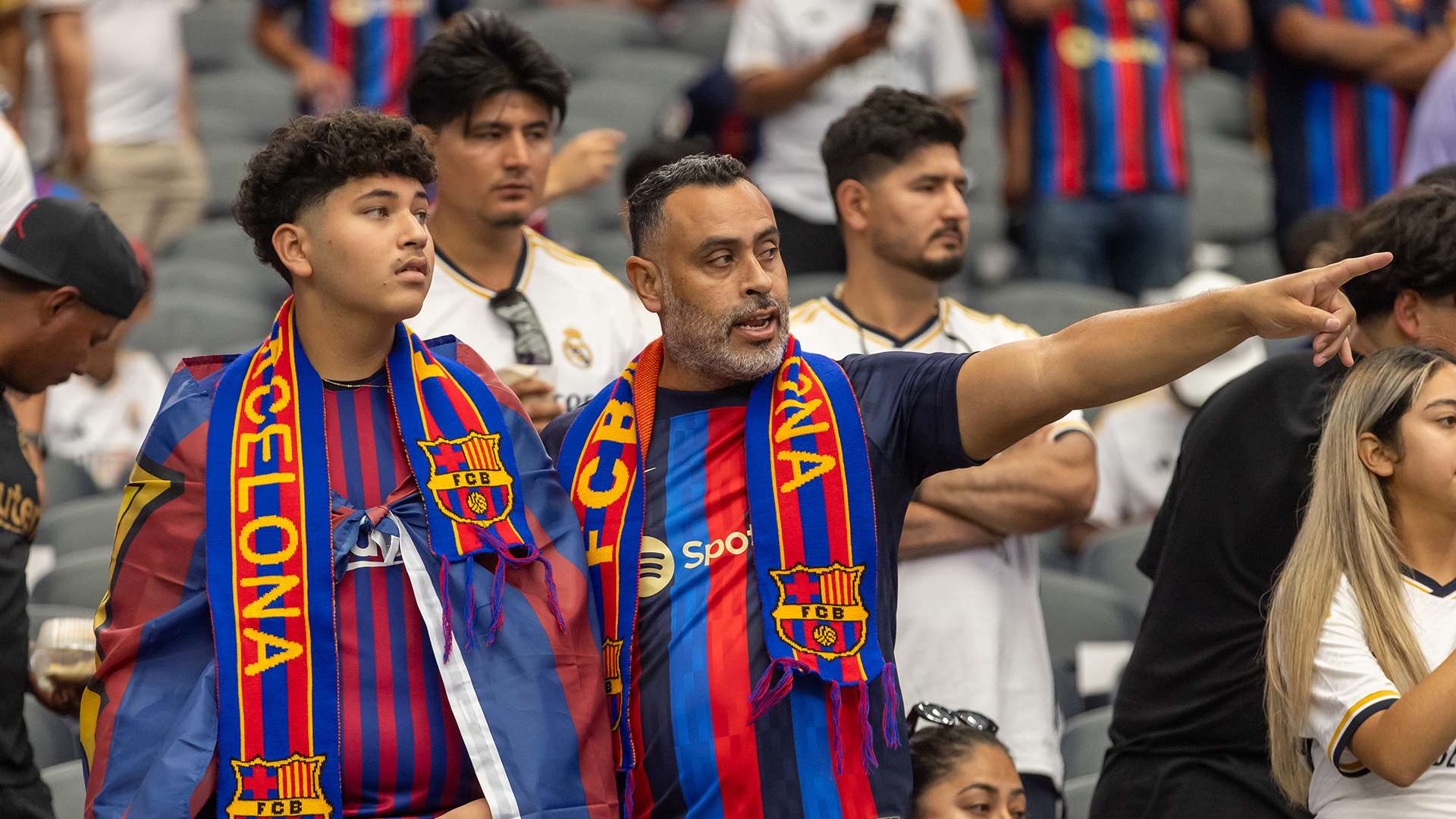 开谈论了自 开谈论了自